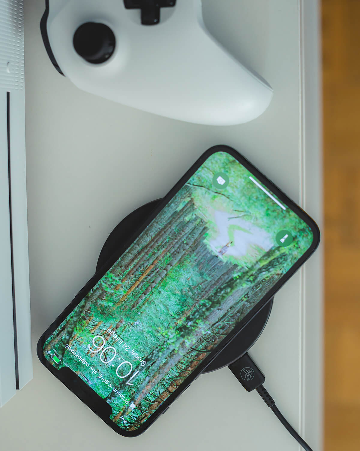 Jak szybko naładować telefon? Wypróbuj te triki!